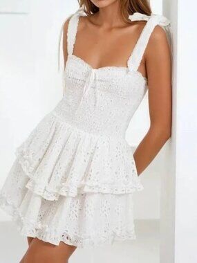 YUMI KIM Rita White Eyelet Smocked Mini Dress Tie Strap Sweetheart Bustier top M